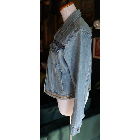 Vintage 90s Liz Claiborne Light Denim Jean Jacket Embroidered Floral Cottagecore - Picture 9 of 13